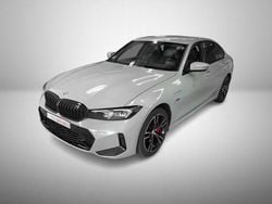 Cinza Usado 2022 BMW 320 Sedan | € 36.990