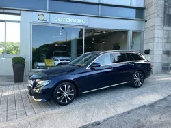 Azul canvasite bege, castanho Usado 2016 Mercedes E220 Avantgarde Carrinha | € 31.900