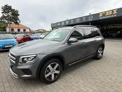 Cinzento Usado 2022 Mercedes GLB180 Progressive SUV | € 39.900 (Bom preço)