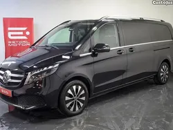 Preto Usado 2022 Mercedes V220 Avantgarde Monovolume | € 62.900