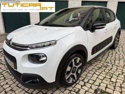 Branco Usado 2018 Citroën C3 PureTech Citadino | € 11.900 (Preço justo)