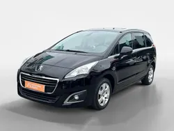 Preto Usado 2016 Peugeot 5008 Allure Monovolume | € 14.490 (Preço justo)