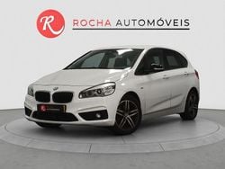 Branco Usado 2015 BMW 218 Active Tourer Advantage Monovolume | € 15.999 (Preço justo)