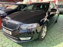 Preto Usado 2016 Skoda Octavia Style Carrinha | € 11.500 (Preço elevado)