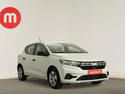 Usado 2024 Dacia Sandero Essentiel Citadino | € 15.499 (Bom preço)