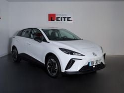 Branco Novo 2025 MG MG4 EV Citadino | € 27.000 (Preço elevado)