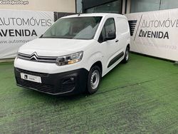 Branco Usado 2019 Citroën Berlingo Comfort Monovolume | € 14.500 (Preço elevado)