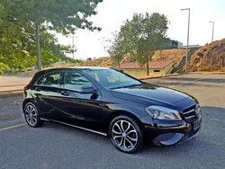 Preto Usado 2015 Mercedes A180 Style | € 15.500 (Preço justo)