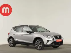 Cinzento Usado 2023 Seat Arona SUV | € 23.499