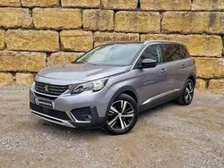 Cinza Usado 2017 Peugeot 5008 Allure Monovolume | € 18.500 (Preço justo)
