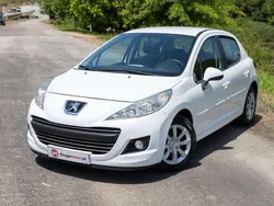 Branco Usado 2010 Peugeot 207 | € 7.500 (Preço justo)