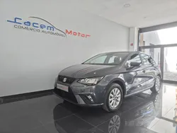 Cinza Usado 2024 Seat Ibiza Style | € 19.490 (Preço justo)