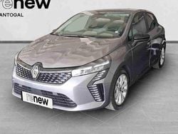 Cinzento Usado 2024 Renault Clio V Intens Citadino | € 16.990 (Bom preço)
