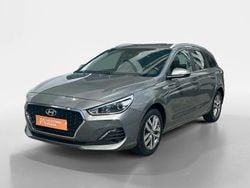 Cinza Usado 2019 Hyundai i30 Style Carrinha | € 16.990 (Preço justo)