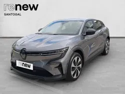 Cinzento Usado 2024 Renault Mégane Iconic Sedan | € 31.990 (Super Preço)