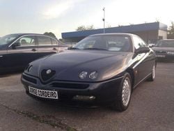 Cinzento Usado 1996 Alfa Romeo GTV Coupé | € 15.000