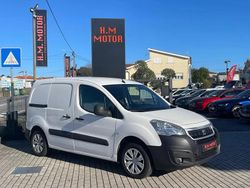Branco Usado 2017 Peugeot Partner Monovolume | € 10.500 (Preço justo)