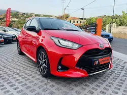 Vermelho Usado 2021 Toyota Yaris Hybrid | € 22.950 (Caro)