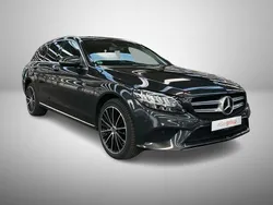 Preto Usado 2020 Mercedes C300 Avantgarde Carrinha | € 29.990 (Preço justo)