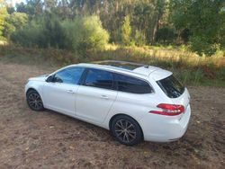 Usado 2014 Peugeot 308 SW Allure Sedan | € 10.200