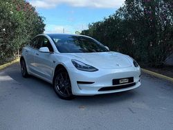 Branco Usado 2020 Tesla Model 3 Standard Range Plus Sedan | € 22.400 (Bom preço)