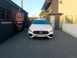 Branco Usado 2018 Mercedes A180 AMG line | € 22.900 (Caro)