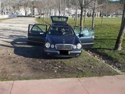Preto Usado 1997 Mercedes E250 Carrinha | € 3.199