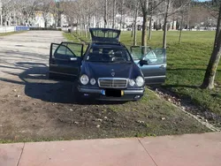 Preto Usado 1997 Mercedes E250 Carrinha | € 3.999
