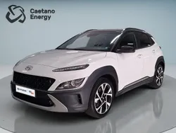 Atlas white/phantom black (sólido) Usado 2023 Hyundai Kauai Premium SUV | € 19.900 (Preço justo)