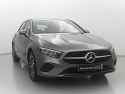 Cinzento Usado 2023 Mercedes A250 Progressive Sedan | € 38.490 (Preço elevado)
