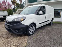 Branco Usado 2022 Fiat Doblò Monovolume | € 15.000 (Bom preço)