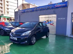 Preto Usado 2014 Toyota Yaris Comfort Citadino | € 9.990 (Preço justo)