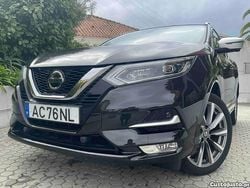 Preto Usado 2020 Nissan Qashqai Tekna+ SUV | € 21.900 (Preço justo)