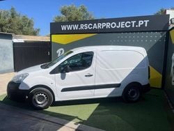 Branco Usado 2018 Citroën Berlingo Monovolume | € 12.980 (Preço elevado)