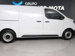 Branco Novo 2024 Opel Vivaro-e Combi Van | € 28.490