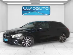 Preto Usado 2015 Mercedes CLA220 Shooting Brake Urban Carrinha | € 19.900