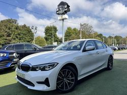 Branco Usado 2020 BMW 330 Sedan | € 27.500