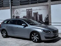 Cinzento Usado 2013 Volvo V60 Carrinha | € 9.450 (Preço justo)