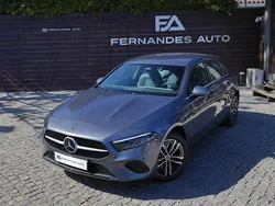 Cinza Usado 2025 Mercedes A250 Sedan | € 42.900