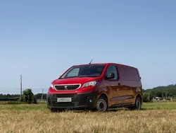 Outra Usado 2019 Peugeot Expert Van | € 15.990