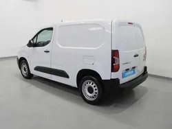 Branco Usado 2023 Fiat Doblò Monovolume | € 17.990 (Preço justo)