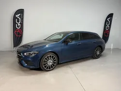 Azul Usado 2021 Mercedes CLA250e AMG line Sedan | € 27.900