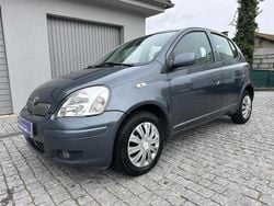 Azul Usado 2004 Toyota Yaris Sol Citadino | € 3.750