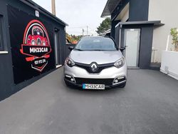 Cinza prata Usado 2016 Renault Captur LIMITED SUV | € 12.490 (Preço justo)