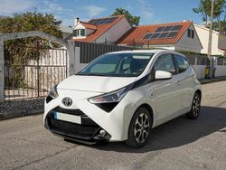 Branco Usado 2020 Toyota Aygo Citadino | € 11.650 (Preço justo)
