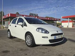 Usado 2017 Fiat Punto Easy Citadino | € 8.500 (Preço justo)