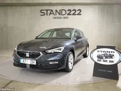 Cinza Usado 2022 Seat Leon Style Citadino | € 19.250 (Preço justo)