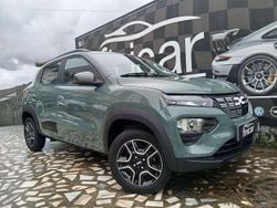 Verde Usado 2023 Dacia Spring Comfort Plus Citadino | € 12.990 (Preço justo)