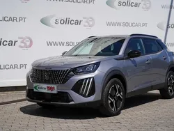 Cinzento Usado 2024 Peugeot 2008 Allure SUV | € 22.500 (Preço justo)