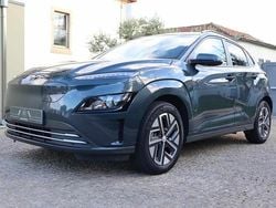 Azul Usado 2023 Hyundai Kauai SUV | € 18.990 (Bom preço)